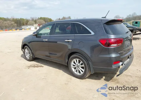 2019 Kia Sorento 2.4L Lx из США, поврежденный, VIN 5XYPG4A35KG523327